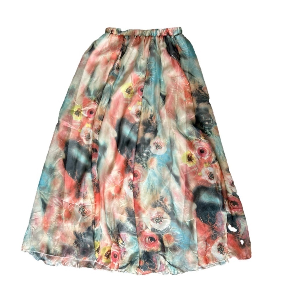 5/$25 Gorgeous floral chiffon full length max skirt size small